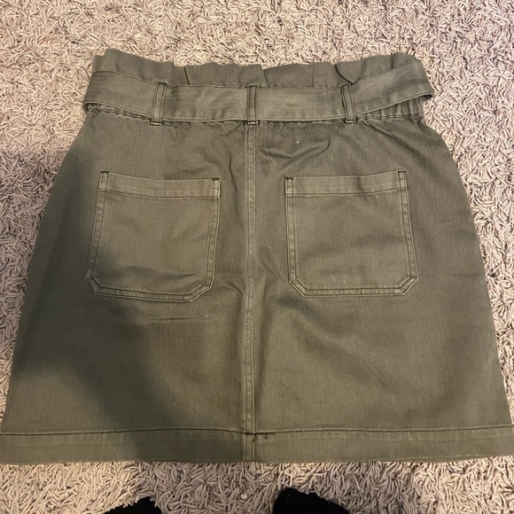 Size small Others Follow cinched waist skirt - Picture 2 of 4